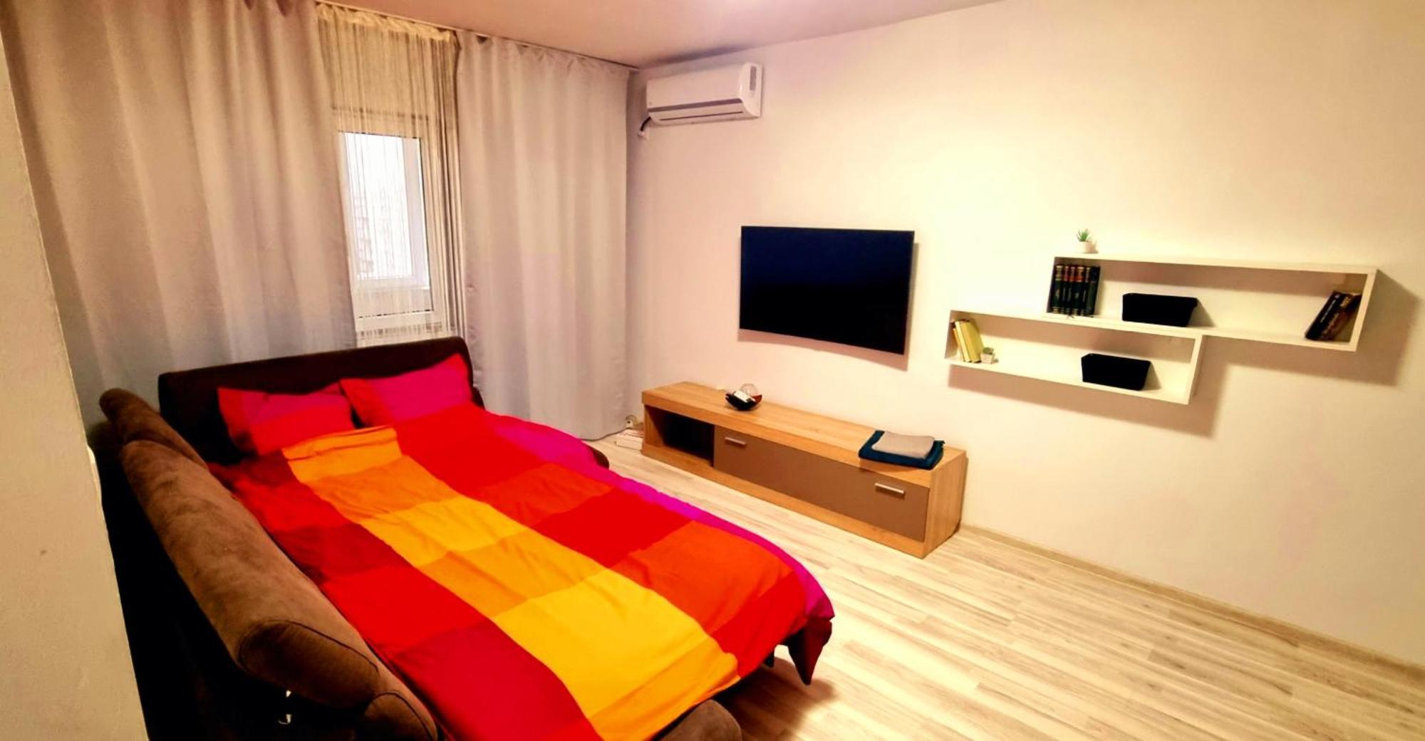 Ptm One Apartment Bucharest Exterior photo
